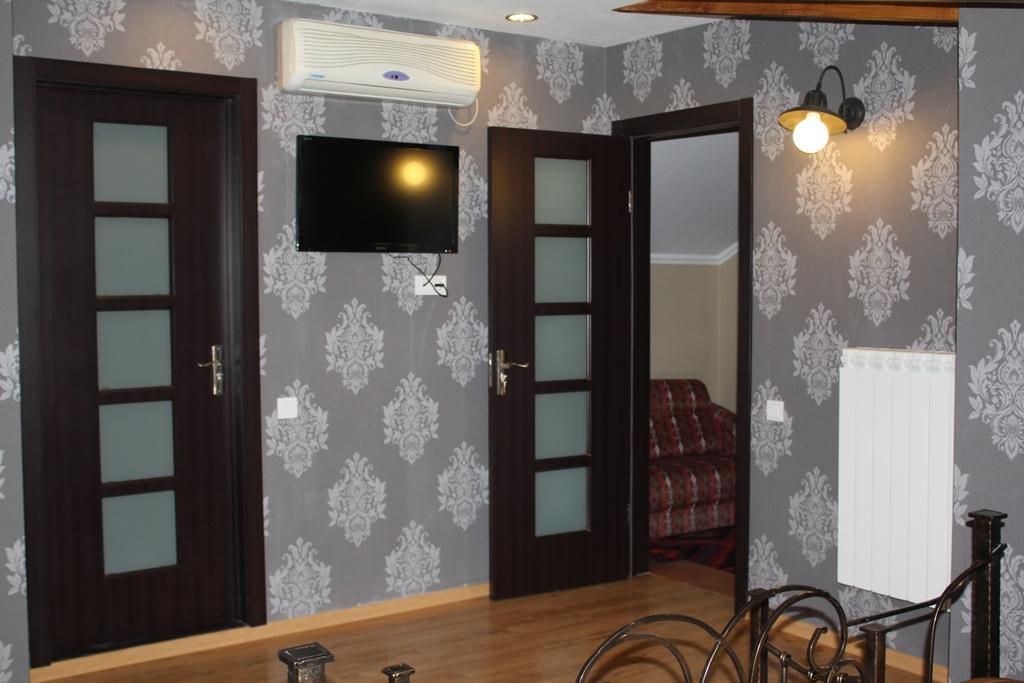 Prestige Palace - Esquisse Hotel Tbilisi Quarto foto