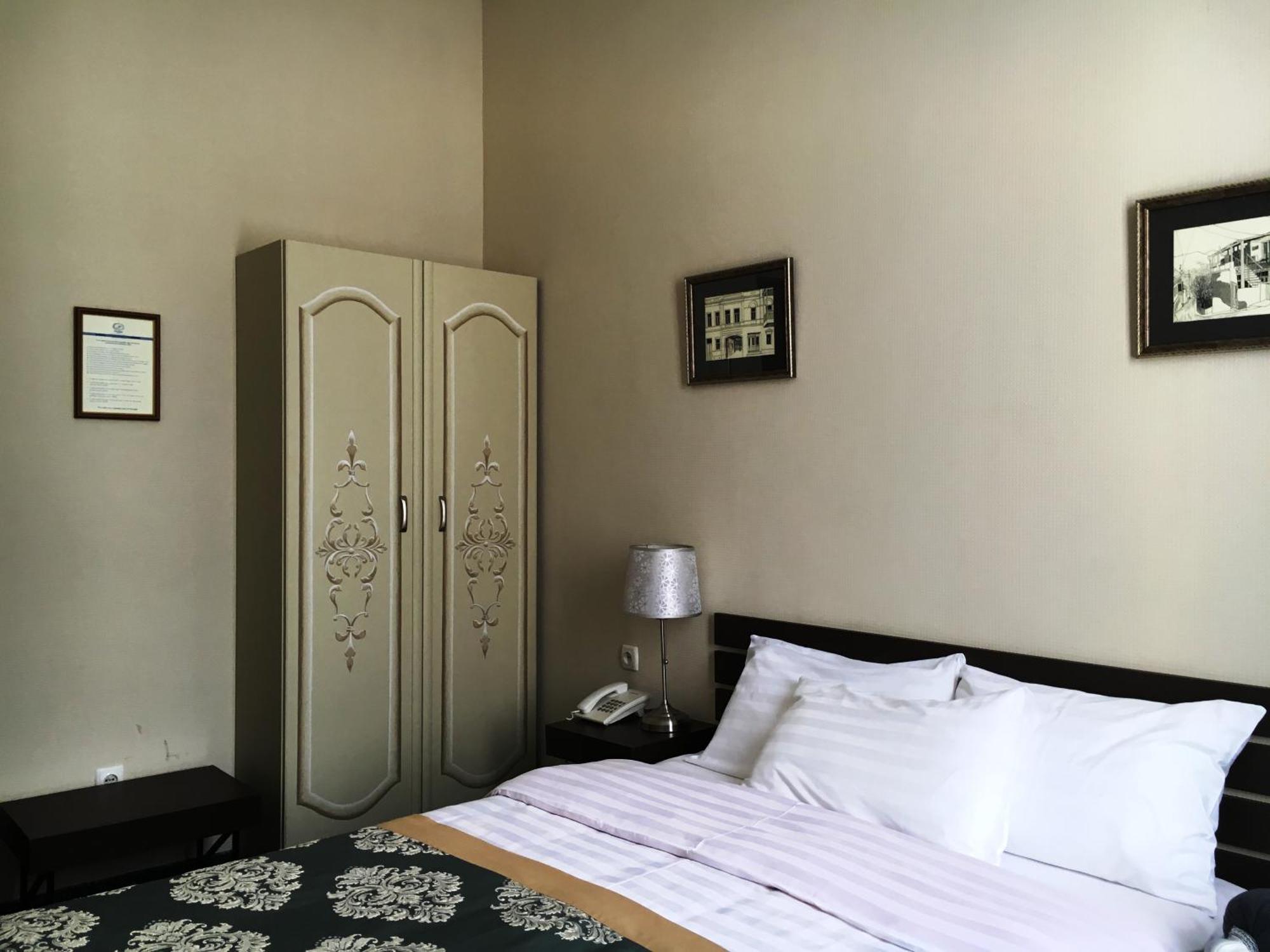 Prestige Palace - Esquisse Hotel Tbilisi Quarto foto