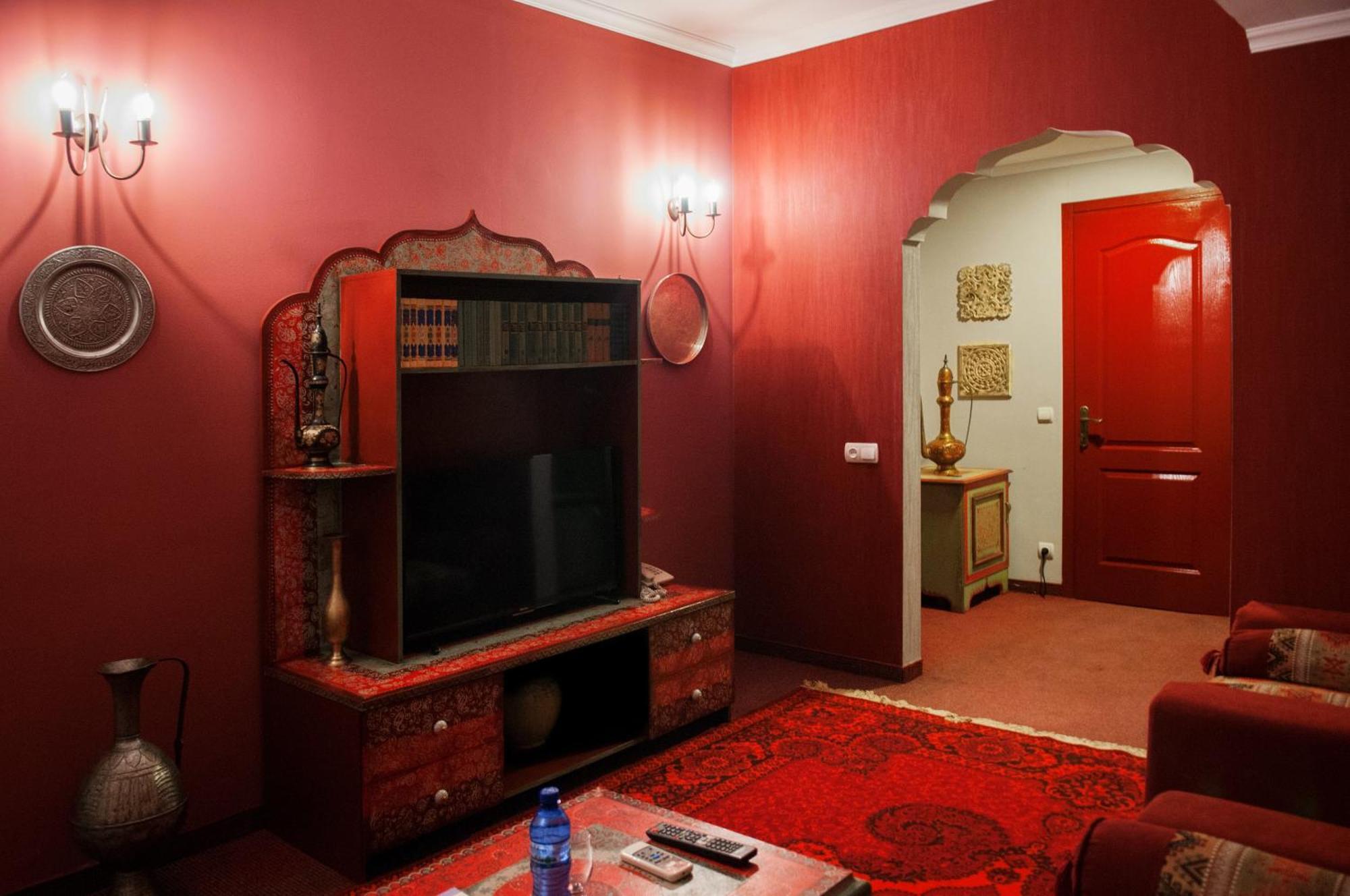 Prestige Palace - Esquisse Hotel Tbilisi Quarto foto